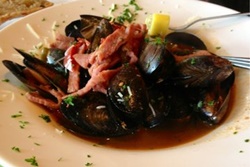 pet friendly restaurant in cape hatteras